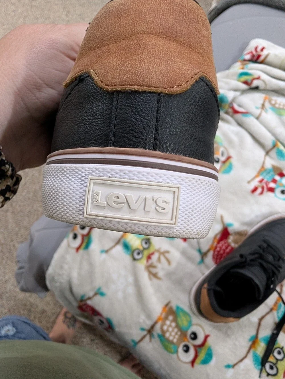 Levi's Black Low-Top Sneakers with Tan Heel Accent